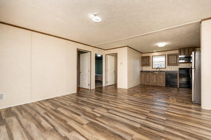 923 Hamlet Cir, Lakeville, MN 55044