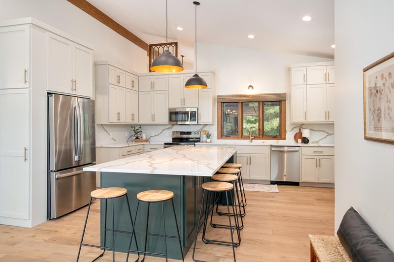 3711 Golf Course Rd, Grand Rapids, MN 55744