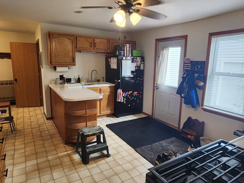 904 Pearl St, Prescott, WI 54021