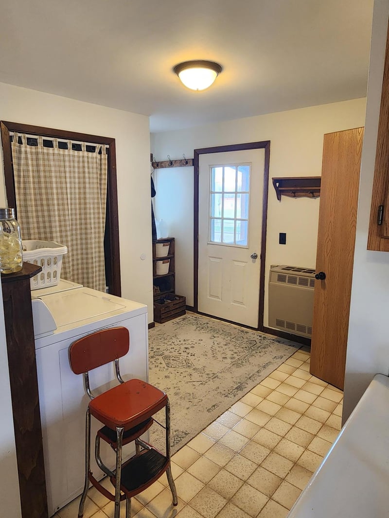 904 Pearl St, Prescott, WI 54021