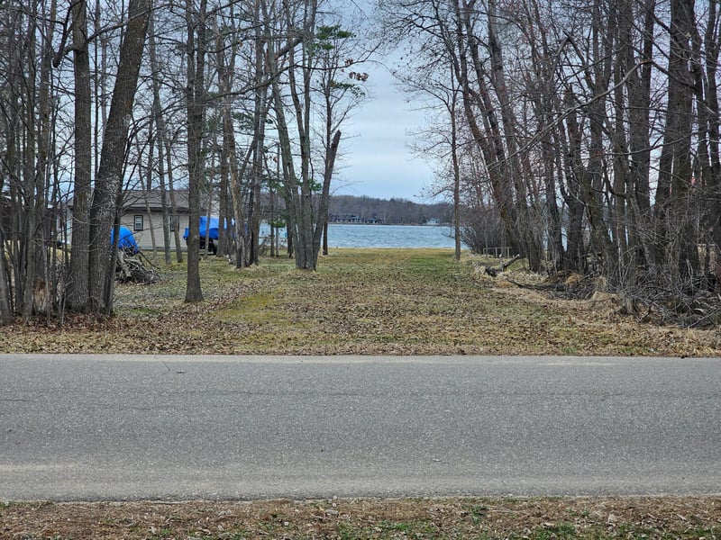 16538 Brighton Point Rd, Deerwood, MN 56444