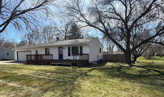 13 N Muyres Ave, Carlos, MN 56319