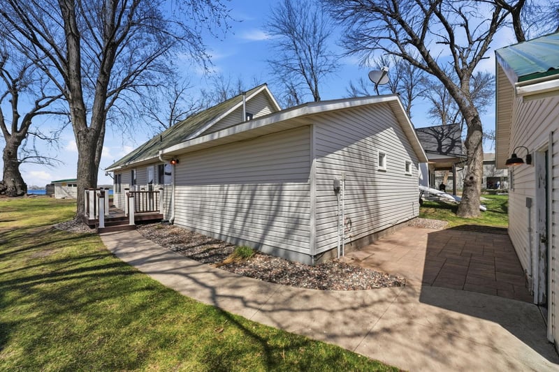6890 159th St NE, Atwater, MN 56209