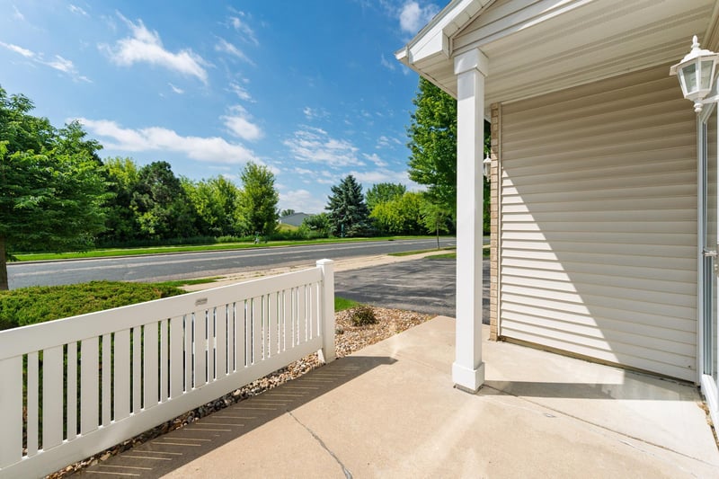 2989 Boulder Ridge Dr NW, Rochester, MN 55901