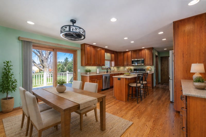 210 4th Ave SW, Milltown, WI 54858