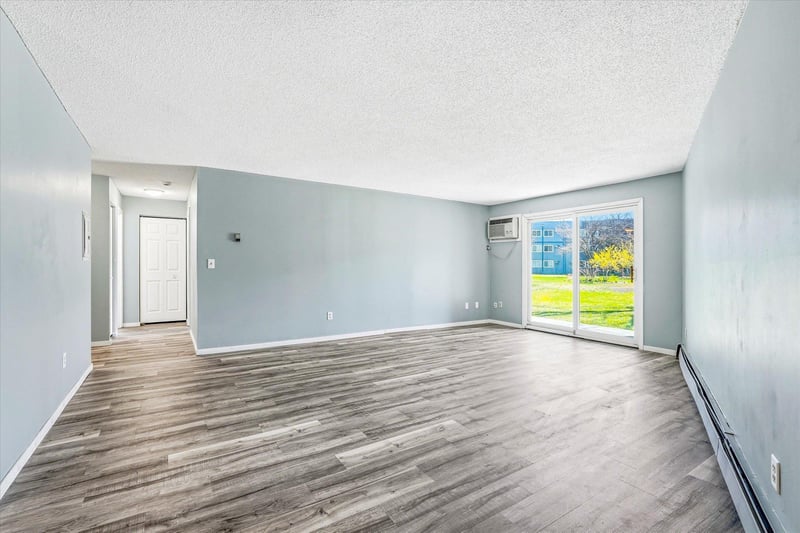 2930 Blaisdell Ave #128, Minneapolis, MN 55408
