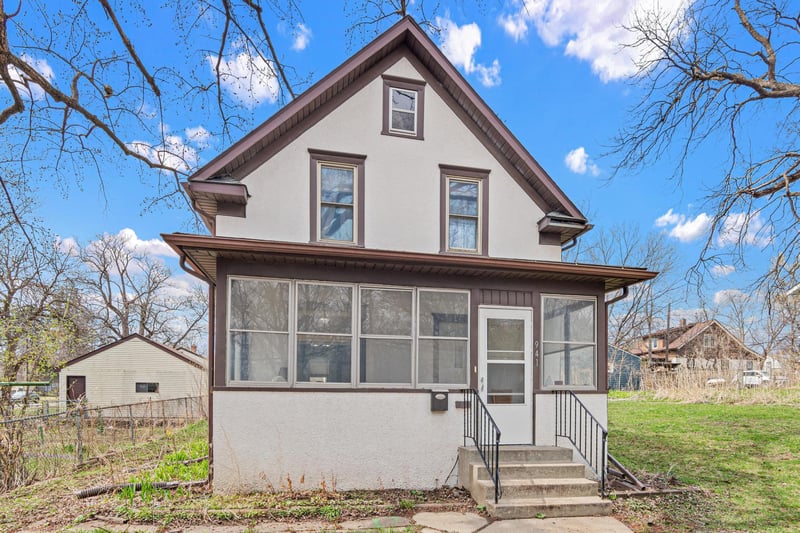 941 Frank St, Saint Paul, MN 55106