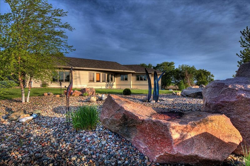 2350 NW 26th St, Owatonna, MN 55060
