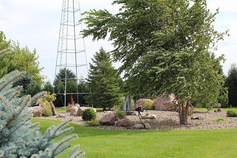 2350 NW 26th St, Owatonna, MN 55060