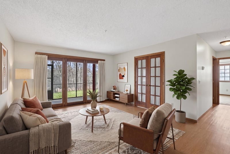 15137 Lesley Ln, Eden Prairie, MN 55346