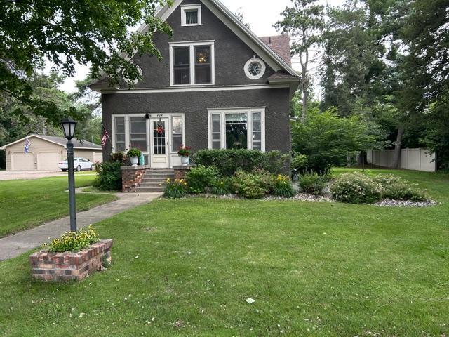 404 Evergreen Park Blvd, Litchfield, MN 55355