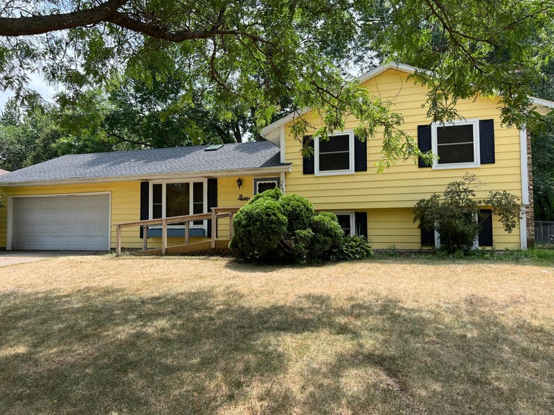 8401 79th St S, Cottage Grove, MN 55016