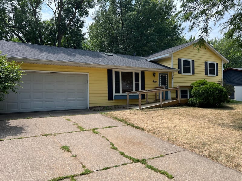 8401 79th St S, Cottage Grove, MN 55016