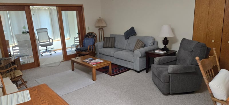 250 Freemont Ave SE #116, Hutchinson, MN 55350