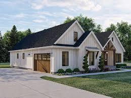 30741 Juniper Ct NW, Cambridge, MN 55008