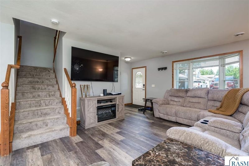 1840 Haralson Ct, Saint Peter, MN 56082