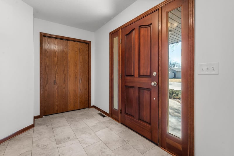 311 Coolidge St, Anoka, MN 55303