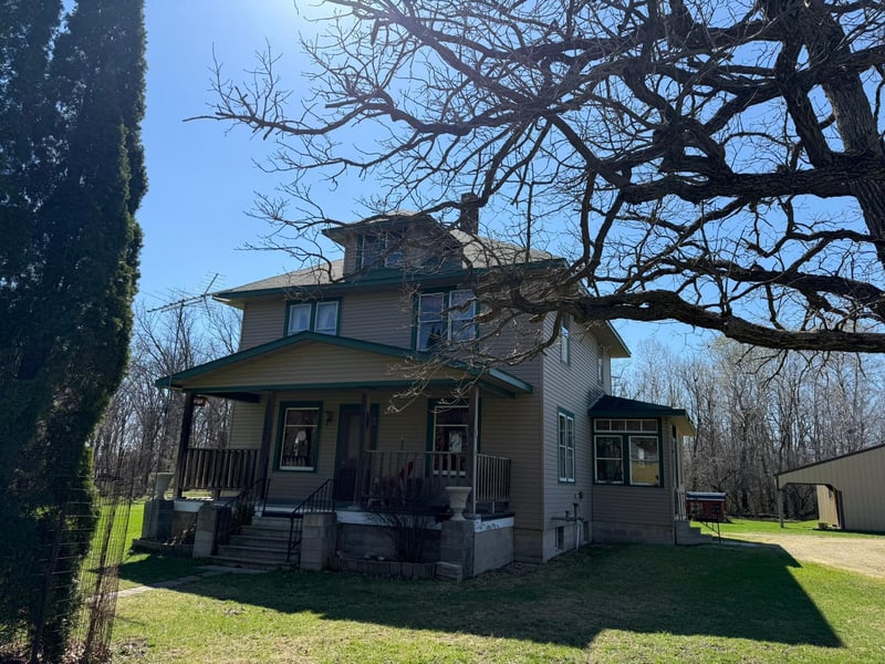 14543 530th St, West Concord, MN 55985