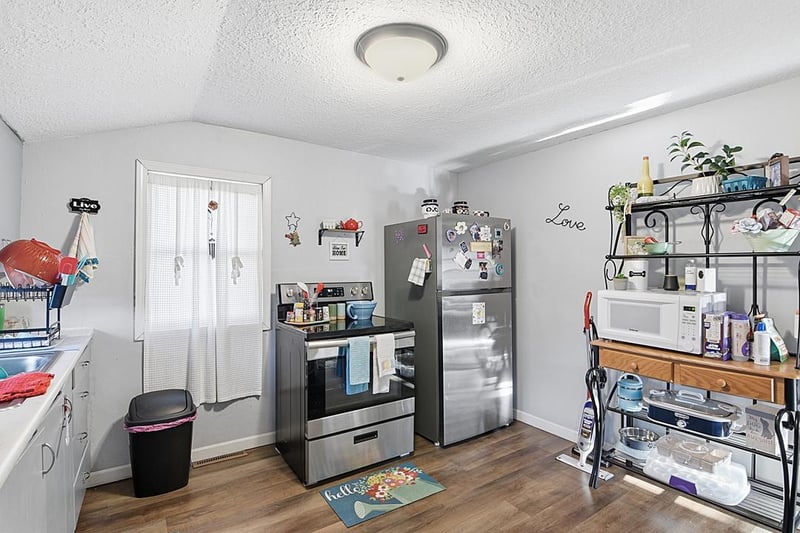 301 Minnie St, Paynesville, MN 56362