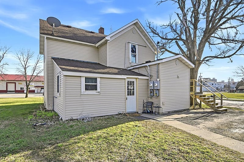 301 Minnie St, Paynesville, MN 56362