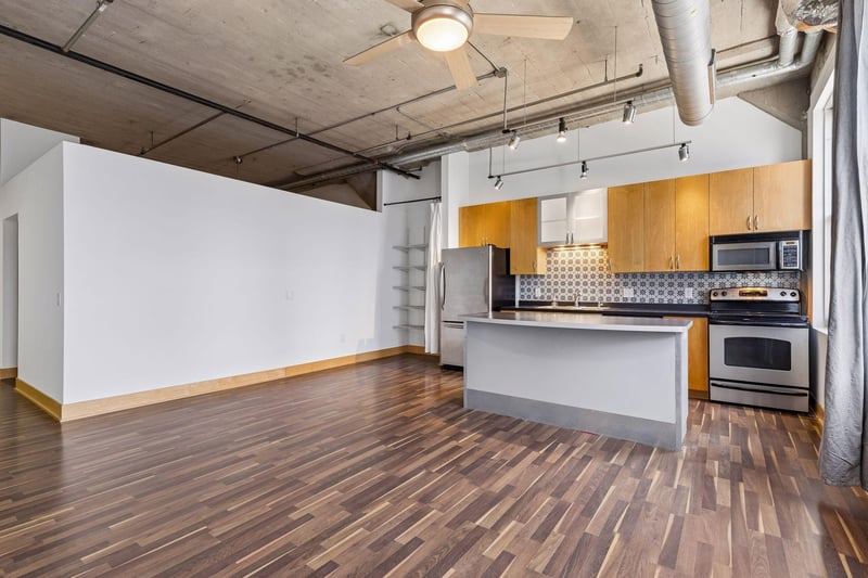 918 3rd St N #309, Minneapolis, MN 55401