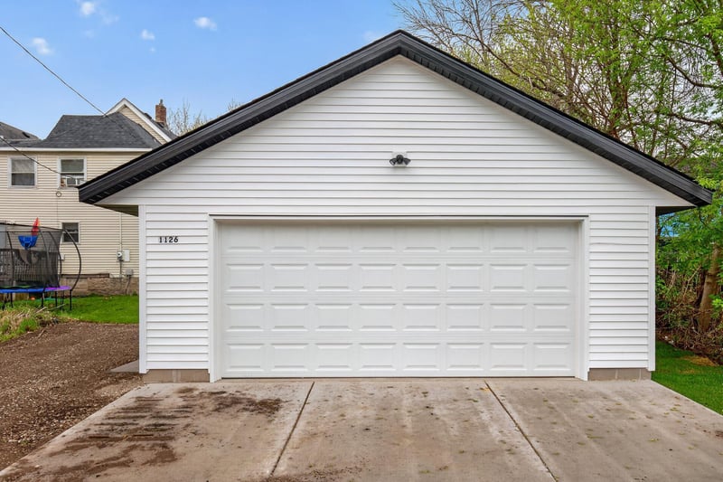 1126 Edgerton St, Saint Paul, MN 55130