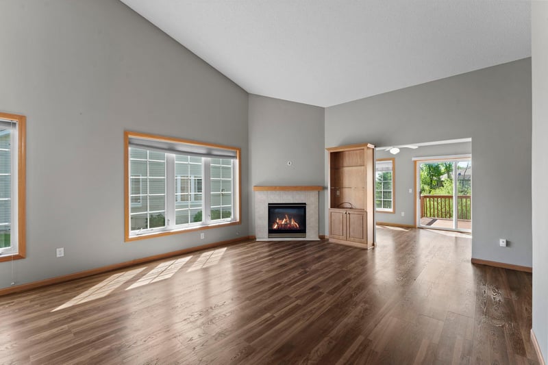 5208 Deerfield Ln SE, Prior Lake, MN 55372