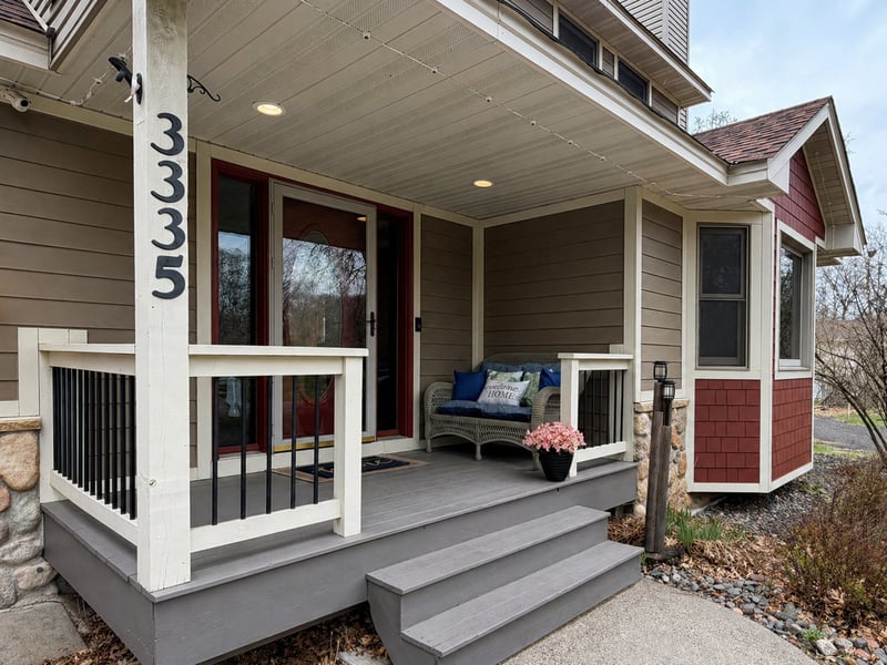 3335 Ten Oaks St S, Cambridge, MN 55008