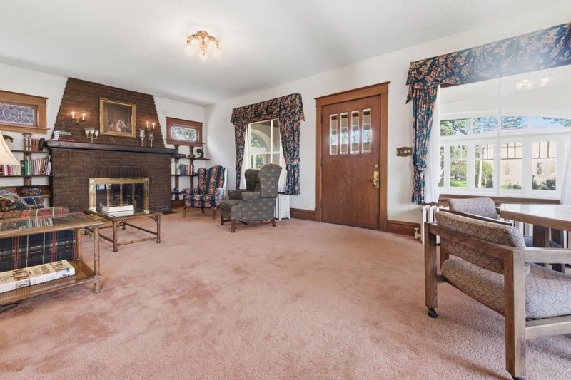 721 N 3rd St, Brainerd, MN 56401