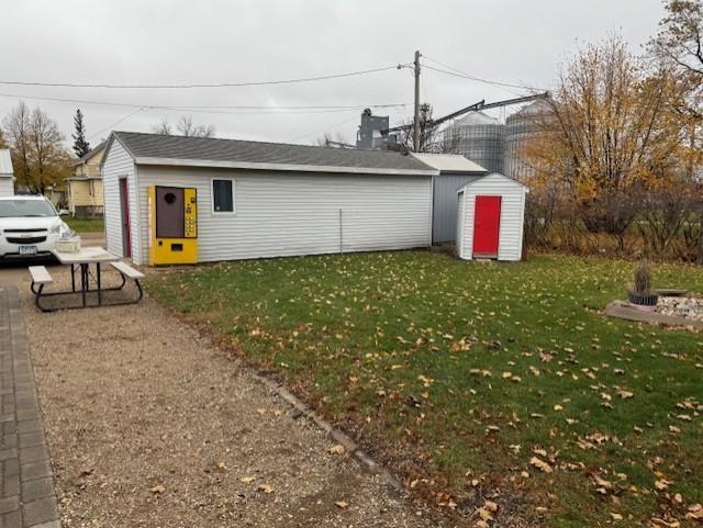 211 9th St S, Breckenridge, MN 56520