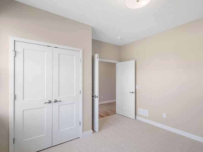 17714 Everest Ave, Lakeville, MN 55044