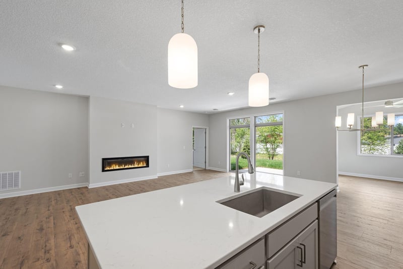 17725 Everest Ave, Lakeville, MN 55044