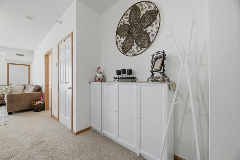 1776 Maryland Ave E #106, Saint Paul, MN 55106