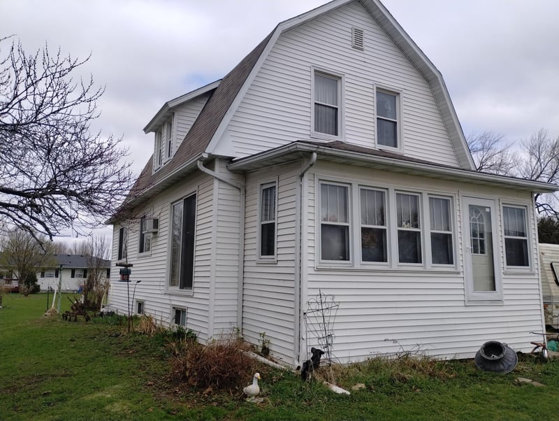 500 Highland St, West Concord, MN 55985
