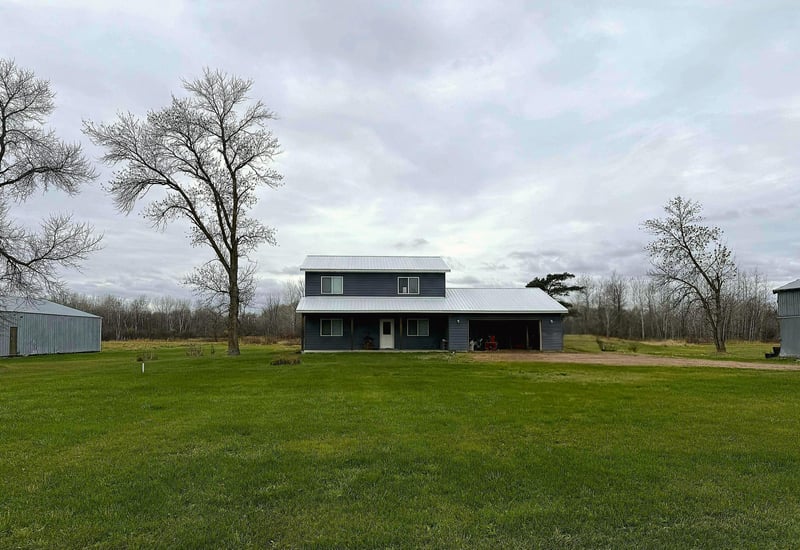1415 Cable St, Ogilvie, MN 56358