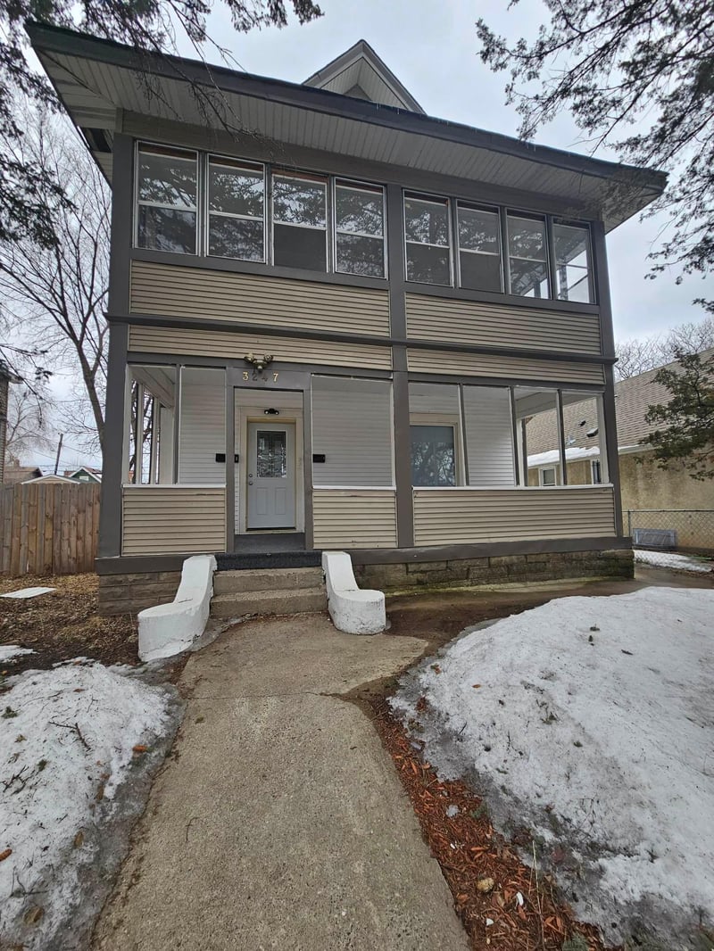 3247 Aldrich Ave N, Minneapolis, MN 55412