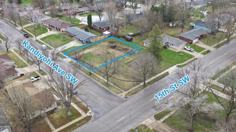 1423 Kandiyohi Ave SW, Willmar, MN 56201