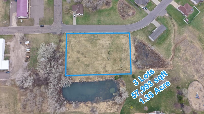 1409 14th Ave SE, Willmar, MN 56201