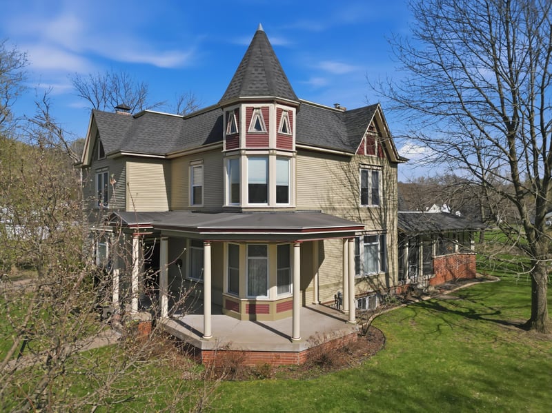 435 Jefferson St, Eau Claire, WI 54701