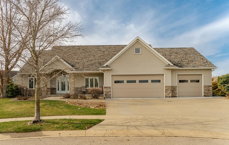 3501 Cameo Ln NE, Rochester, MN 55906