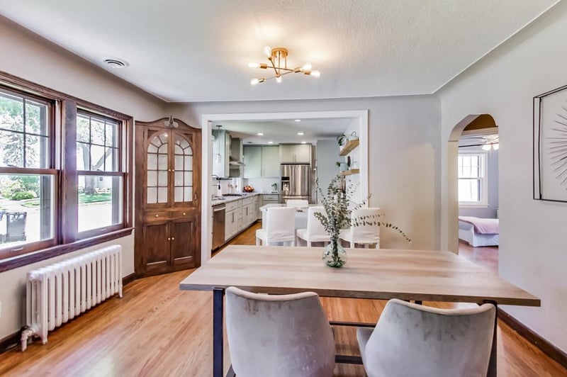 321 E Diamond Lake Rd, Minneapolis, MN 55419
