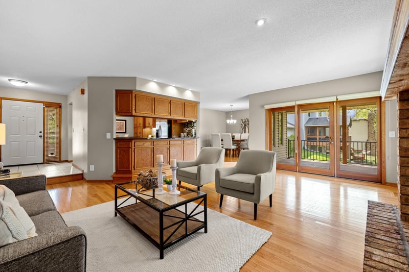 5785 Turtle Lake Rd, Shoreview, MN 55126