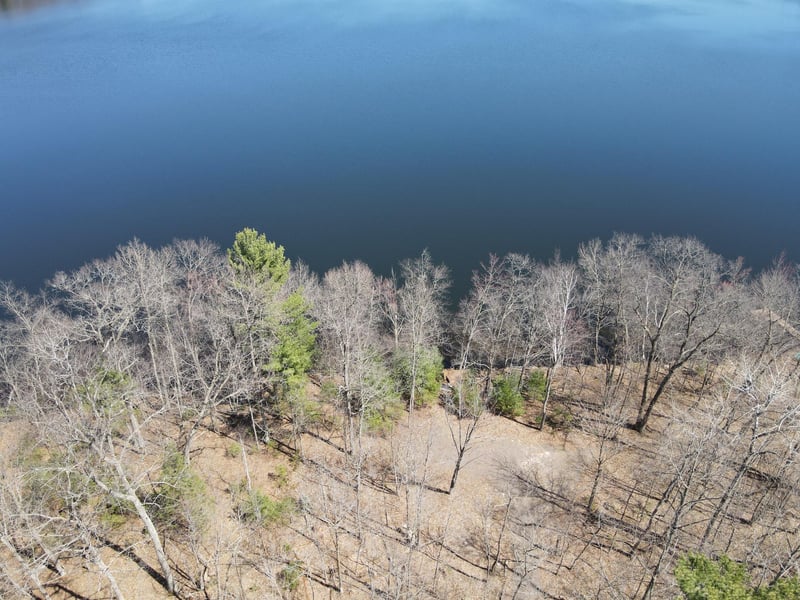 N4385 Red Oak Ln, Stone Lake, WI 54876