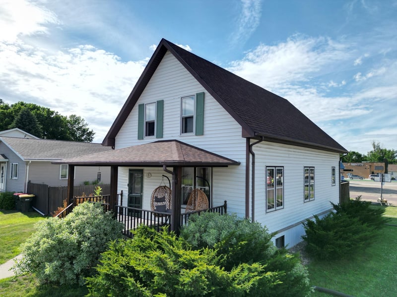 321 E 2nd St, Redwood Falls, MN 56283