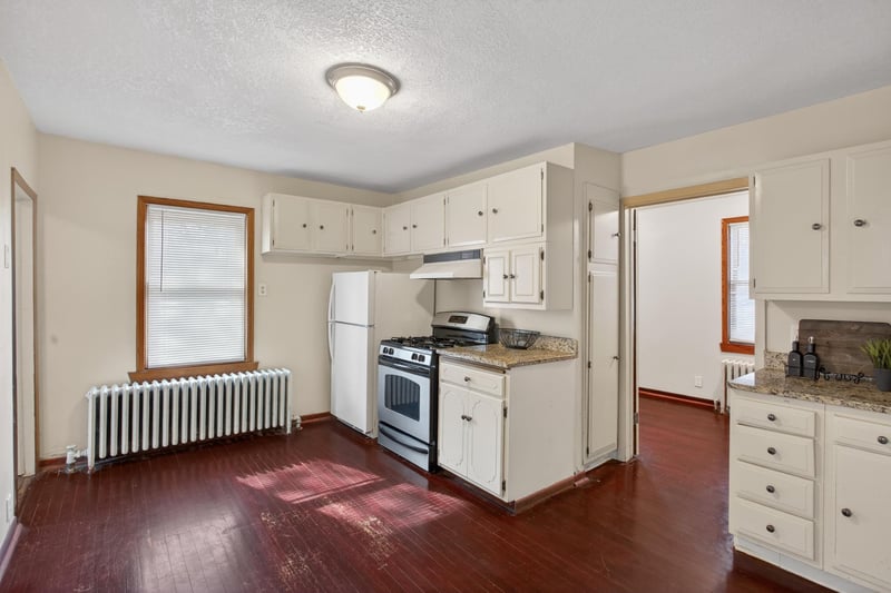 628 1st Ave S, South Saint Paul, MN 55075