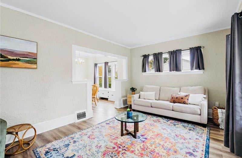 1678 Minnehaha Ave E, Saint Paul, MN 55106