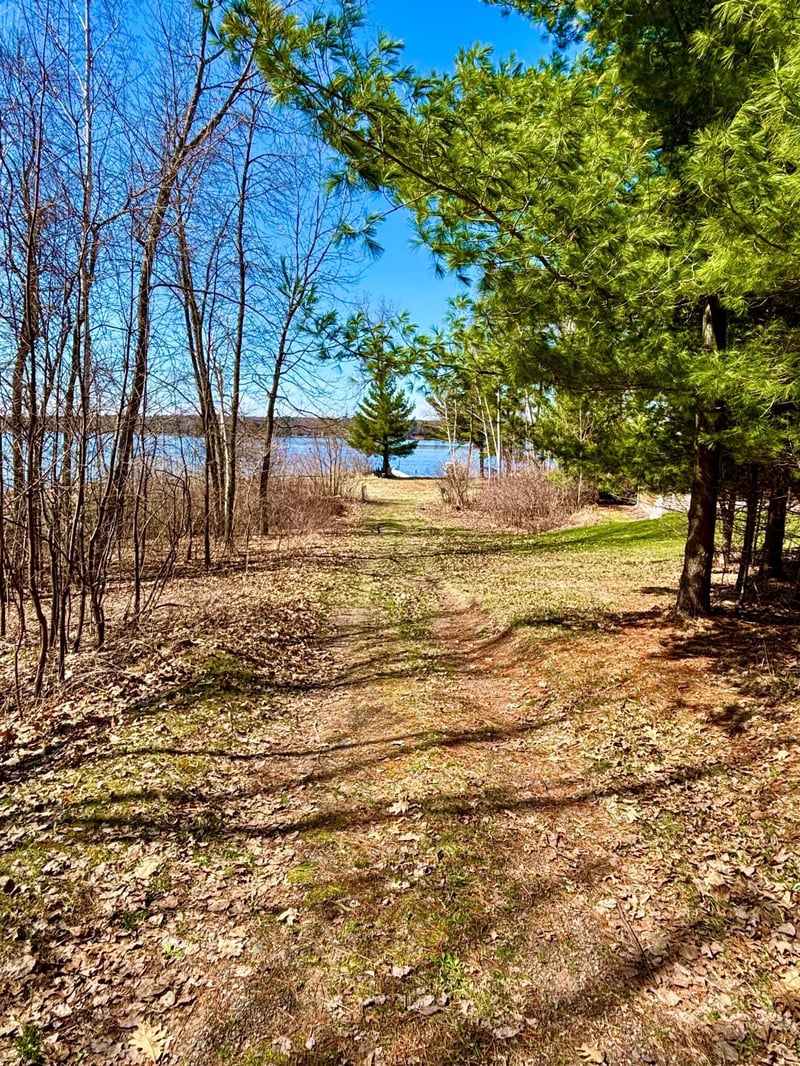 2388 108th St, Luck, WI 54853