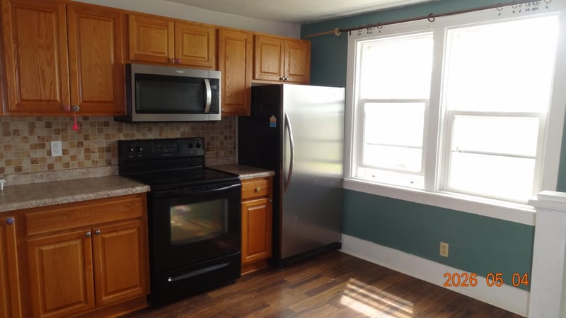 1355 S Main St S, Zumbrota, MN 55992