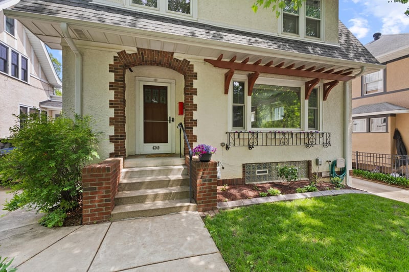 4249 Aldrich Ave S, Minneapolis, MN 55409
