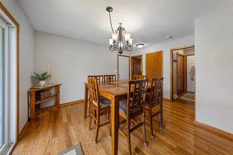 1201 Prairie Ave SW, Faribault, MN 55021